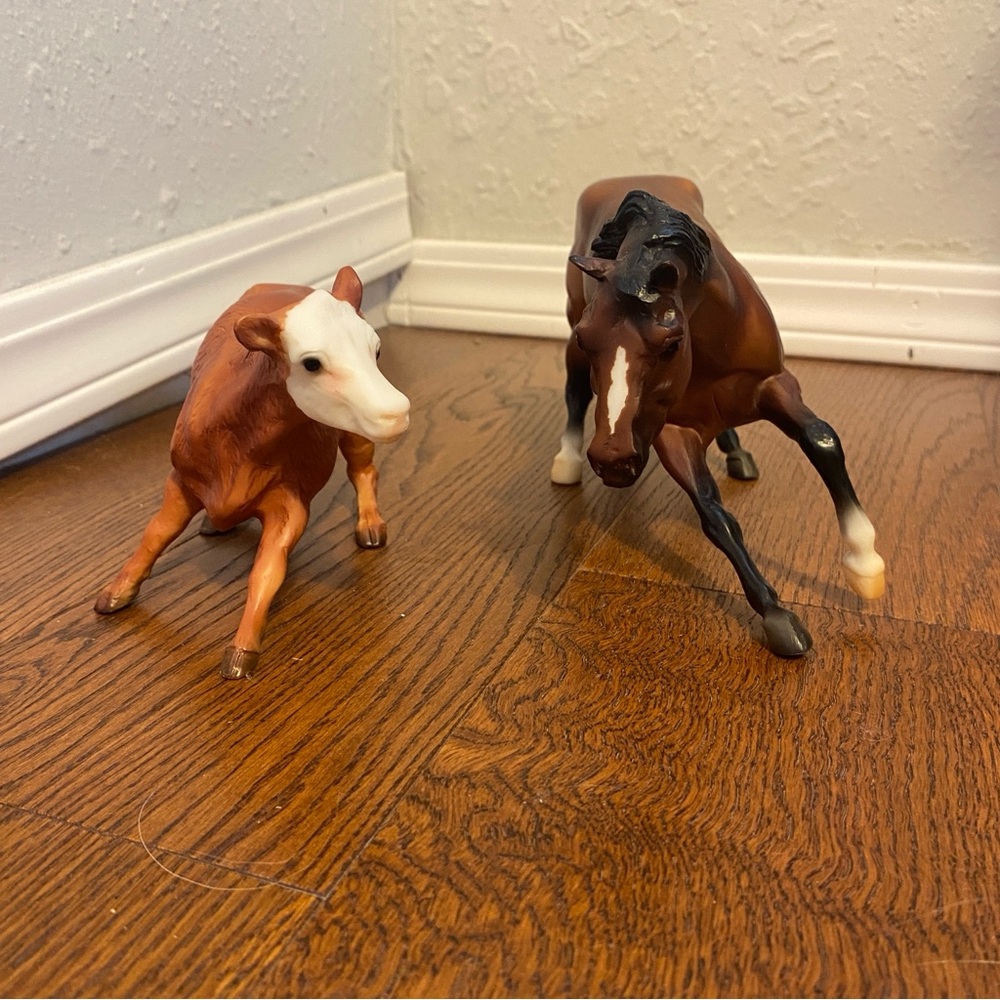 Breyer Brown and White Horse and Calf Set